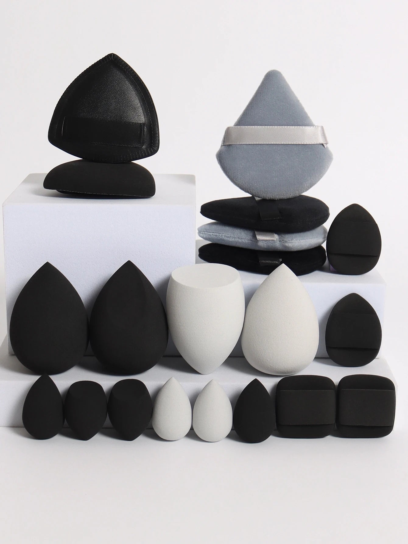 Éponges de maquillage & houppettes